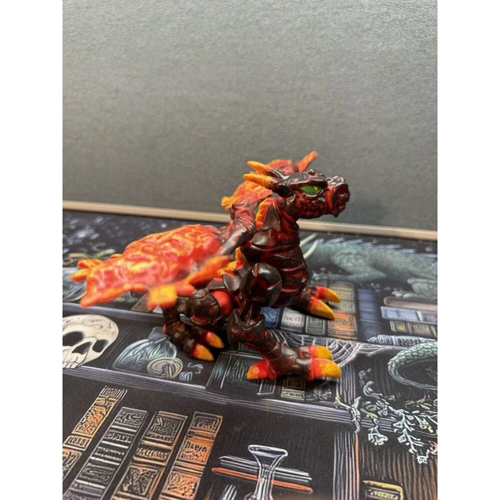 Mega Bloks- Fire & Ice Dragons # 9892 Smoke Dragon Lava Wings Firestorm Retired